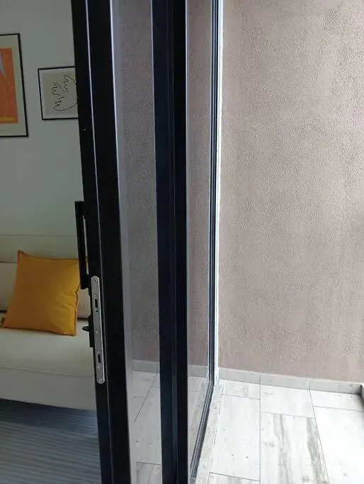 Sky Trees 2 Bedroom 1 Living Room Netflix Private Car Park Johor Bahru Apartamento