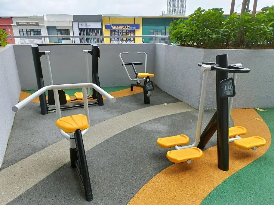 Apartamento Sky Trees 2 Bedroom 1 Living Room Netflix Private Car Park Johor Bahru