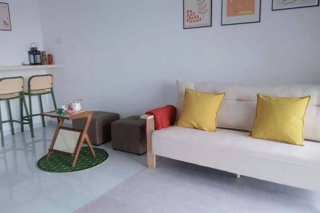 Sky Trees 2 Bedroom 1 Living Room Netflix Private Car Park Johor Bahru